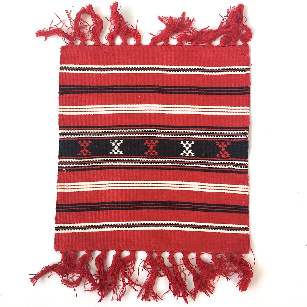 Cloth Trivets Set of 4 Red Aztec Knit decor - Picture 4 of 7